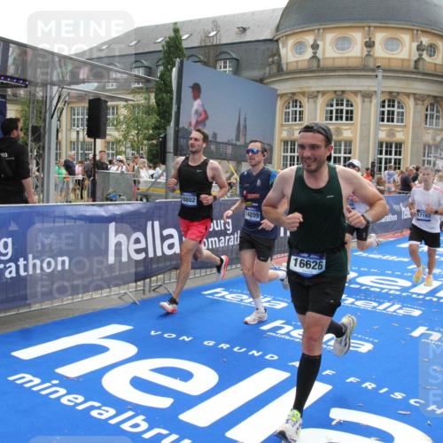 29.06.2025 - hella hamburg halbmarathon Michael Strokosch http://msf.ph/oto/8482562 29.06.2025 10:42:19 Ziel 1312, 1903, 2675, 7765, 7865, 9365, 13709, 13746, 14811, 14899, 15270, 16626, 16660, 17182, 17363, 18772, 18802 meine-sportfotos.de