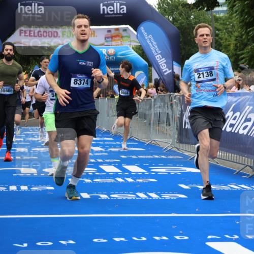 29.06.2025 - hella hamburg halbmarathon Strokosch-Dieckow http://msf.ph/oto/8482627 29.06.2025 10:45:33 Ziel 2138, 2415, 5623, 6071, 6711, 6831, 8374, 8668, 11291, 11495, 12154, 12277, 14062, 14764, 15666, 16725, 17674, 18638, 18862, 18878 meine-sportfotos.de