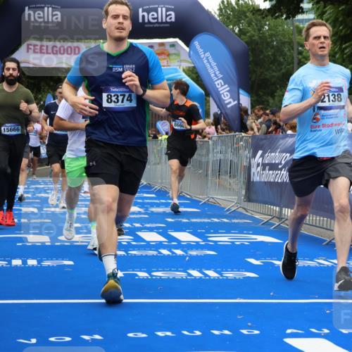 29.06.2025 - hella hamburg halbmarathon Strokosch-Dieckow http://msf.ph/oto/8482672 29.06.2025 10:45:34 Ziel 2138, 2415, 5623, 6071, 6711, 6831, 8374, 8668, 11291, 11495, 12154, 14062, 14764, 15666, 16725, 17674, 18862, 18878 meine-sportfotos.de