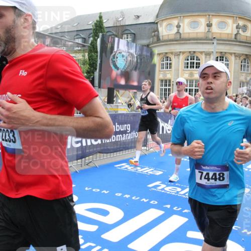29.06.2025 - hella hamburg halbmarathon Michael Strokosch http://msf.ph/oto/8483250 29.06.2025 10:42:34 Ziel 1209, 1353, 1735, 1800, 1962, 2233, 4235, 7116, 7448, 7508, 7734, 13446, 15623, 16295, 16333, 17016, 17637, 17733, 17911, 18680 meine-sportfotos.de