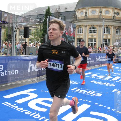 29.06.2025 - hella hamburg halbmarathon Michael Strokosch http://msf.ph/oto/8484222 29.06.2025 10:42:54 Ziel 5011, 5477, 7105, 13398, 13725, 14447, 14560, 14813, 14849, 15297, 15301, 15851, 18559, 18659 meine-sportfotos.de
