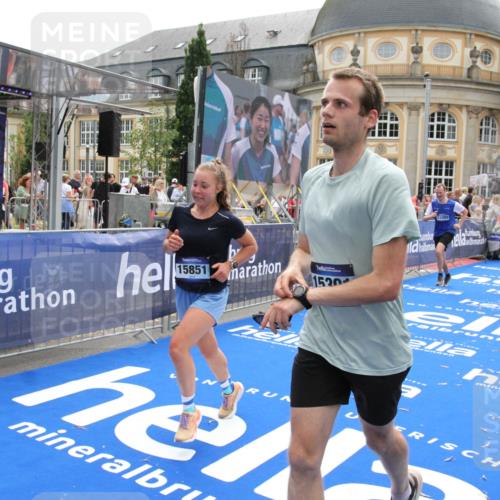 29.06.2025 - hella hamburg halbmarathon Michael Strokosch http://msf.ph/oto/8484259 29.06.2025 10:42:55 Ziel 5011, 5477, 7105, 13398, 14447, 14560, 14813, 14849, 15297, 15301, 15851, 18559, 18659 meine-sportfotos.de