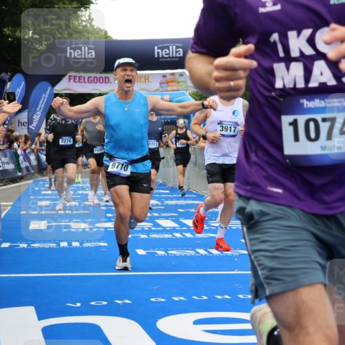 29.06.2025 - hella hamburg halbmarathon Strokosch-Dieckow http://msf.ph/oto/8484892 29.06.2025 10:45:05 Ziel 1171, 2270, 3917, 4997, 6266, 6375, 6575, 6819, 7087, 7709, 7843, 9302, 9710, 10313, 10741, 11688, 13919, 15334, 15365, 15651, 16058, 16685, 16689, 17120, 17381, 17544, 17960, 18346, 18718 meine-sportfotos.de