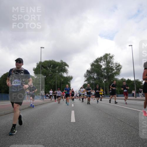 29.06.2025 - hella hamburg halbmarathon Luisa Fischer http://msf.ph/oto/8485060 29.06.2025 10:51:53 Kennedybrücke 16356, 3215, 5714, 1463, 1701, 1720, 3215, 5010, 5714, 7394, 9552, 9691, 10794 meine-sportfotos.de