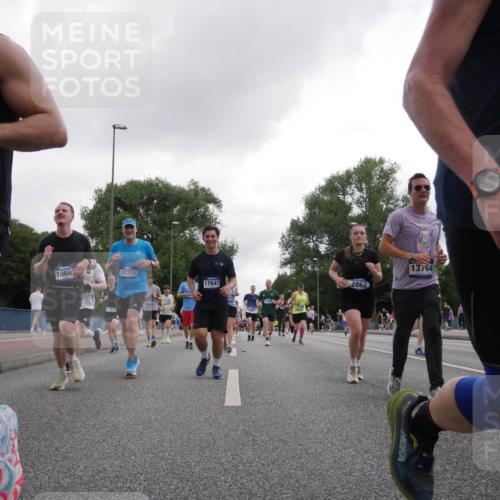 29.06.2025 - hella hamburg halbmarathon Luisa Fischer http://msf.ph/oto/8487531 29.06.2025 10:53:09 Kennedybrücke 1068, 17538, 17315, 17647, 2862, 13764, 25, 2541, 2927, 3070, 4589, 5106, 5997, 6680, 6694, 9015, 9162, 9261, 10038, 10704 meine-sportfotos.de