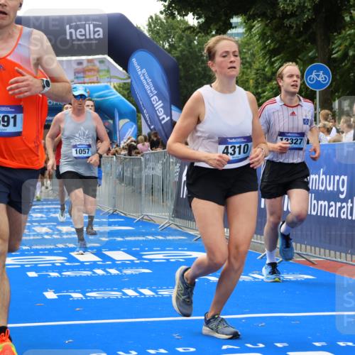 29.06.2025 - hella hamburg halbmarathon Strokosch-Dieckow http://msf.ph/oto/8487595 29.06.2025 10:44:26 Ziel 1057, 1468, 1902, 3305, 4310, 4691, 7191, 7322, 7710, 8928, 12327, 12554, 14464, 14667, 15862, 16803, 17097, 17729, 18765, 18806 meine-sportfotos.de
