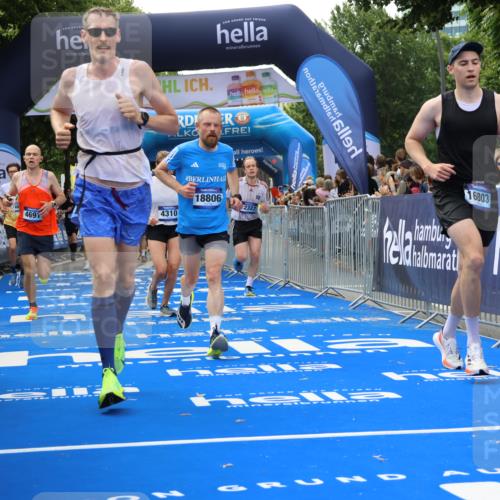 29.06.2025 - hella hamburg halbmarathon Strokosch-Dieckow http://msf.ph/oto/8487654 29.06.2025 10:44:23 Ziel 1057, 1220, 1413, 1902, 4310, 4691, 5275, 7191, 7322, 8928, 9444, 12327, 12528, 12554, 14464, 14667, 16547, 16803, 16893, 17729, 18765, 18806 meine-sportfotos.de