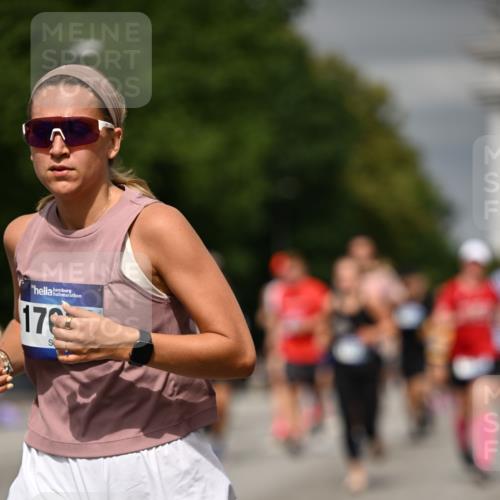 29.06.2025 - hella hamburg halbmarathon Dr. Thomas Lammeyer http://msf.ph/oto/8487844 29.06.2025 10:21:15 Kennedybrücke 1083, 1137, 1403, 2225, 2860, 2908, 3210, 3450, 3466, 3622, 5037, 5390, 5995, 6126, 6128, 6328, 6488, 6520, 6522, 6786, 6941, 6948, 7114, 7115, 7291, 7345, 8253, 8309, 8513, 8558, 8895, 8983, 9259, 9647, 10377, 10592, 10735 meine-sportfotos.de