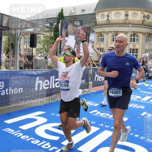 29.06.2025 - hella hamburg halbmarathon Michael Strokosch http://msf.ph/oto/8488484 29.06.2025 10:44:20 Ziel 1220, 1413, 1415, 5275, 5884, 7005, 8722, 9444, 12159, 12528, 14686, 14687, 15225, 15280, 16301, 16316, 16547, 16893, 18691 meine-sportfotos.de