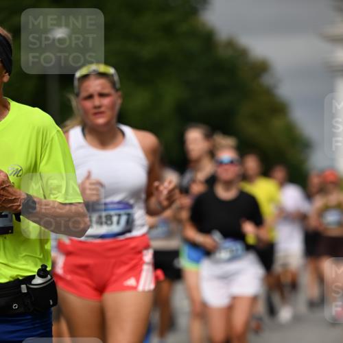 29.06.2025 - hella hamburg halbmarathon Dr. Thomas Lammeyer http://msf.ph/oto/8489139 29.06.2025 10:21:34 Kennedybrücke 1083, 1137, 1156, 1204, 1795, 2225, 2259, 2860, 2908, 3210, 3464, 3466, 3802, 3803, 4218, 4852, 5929, 5930, 5995, 6254, 6336, 6352, 6520, 6786, 7011, 7258, 7291, 7945, 8210, 8253, 8309, 8351, 8433, 8558, 8895, 9400, 9647, 9848, 10460, 10620 meine-sportfotos.de