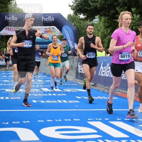 29.06.2025 - hella hamburg halbmarathon Strokosch-Dieckow http://msf.ph/oto/8489504 29.06.2025 10:45:10 Ziel 2188, 2270, 3917, 4997, 6054, 6375, 6575, 6819, 7087, 9302, 9710, 10064, 10313, 10741, 12783, 13919, 15365, 15563, 15636, 15651, 15741, 15760, 16513, 16685, 16689, 17120, 17960, 18346, 18718 meine-sportfotos.de