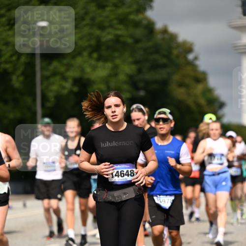 29.06.2025 - hella hamburg halbmarathon Dr. Thomas Lammeyer http://msf.ph/oto/8490381 29.06.2025 10:21:50 Kennedybrücke 1015, 1156, 1204, 1274, 1458, 1554, 1622, 1749, 1795, 2094, 2147, 2259, 2548, 2931, 3138, 3292, 4218, 4852, 5002, 5004, 5294, 5930, 6254, 6336, 6352, 7011, 7094, 7258, 7641, 8144, 8210, 8351, 8433, 8607, 9400, 9798, 9848, 10460, 10509, 10620, 10677, 11275, 11372 meine-sportfotos.de