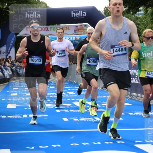 29.06.2025 - hella hamburg halbmarathon Strokosch-Dieckow http://msf.ph/oto/8490396 29.06.2025 10:43:32 Ziel 3116, 3928, 4080, 4318, 5124, 5436, 5506, 7635, 8664, 9114, 9931, 10246, 11648, 12623, 13421, 13996, 14484, 14690, 15328, 15932, 16338, 17912, 18449, 18513, 18775, 18810, 18942, 19229 meine-sportfotos.de
