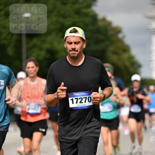 29.06.2025 - hella hamburg halbmarathon Dr. Thomas Lammeyer http://msf.ph/oto/8490731 29.06.2025 10:21:54 Kennedybrücke 1015, 1156, 1204, 1274, 1458, 1554, 1622, 1641, 1749, 2094, 2147, 2259, 2548, 2931, 3138, 3292, 3977, 4218, 4804, 5002, 5004, 5023, 5294, 6254, 6336, 7011, 7094, 7258, 7641, 8144, 8351, 8607, 9798, 10509, 10677, 11275, 11372 meine-sportfotos.de