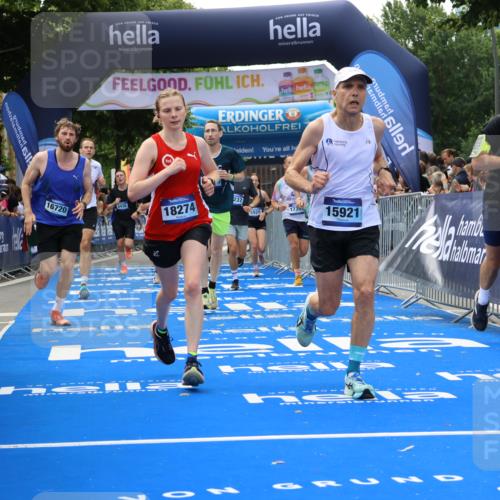 29.06.2025 - hella hamburg halbmarathon Strokosch-Dieckow http://msf.ph/oto/8491670 29.06.2025 10:43:21 Ziel 2653, 3109, 3124, 3146, 3928, 5436, 5506, 8664, 9931, 10099, 10237, 13348, 15921, 16314, 16720, 16997, 17391, 18274, 18942, 18987, 19009, 19051 meine-sportfotos.de