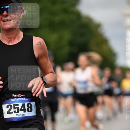 29.06.2025 - hella hamburg halbmarathon Dr. Thomas Lammeyer http://msf.ph/oto/8492069 29.06.2025 10:22:09 Kennedybrücke 1067, 1268, 1298, 1477, 1554, 1622, 1641, 1982, 2087, 2094, 2147, 2305, 2548, 2931, 3138, 3482, 3977, 4194, 4738, 4804, 5002, 5004, 5023, 5290, 5294, 6332, 7094, 7160, 7641, 7649, 7882, 7883, 8144, 8248, 9539, 9586, 9717, 9734, 9798, 9834, 10332, 10509, 10831, 10946, 11275, 11352, 11372 meine-sportfotos.de