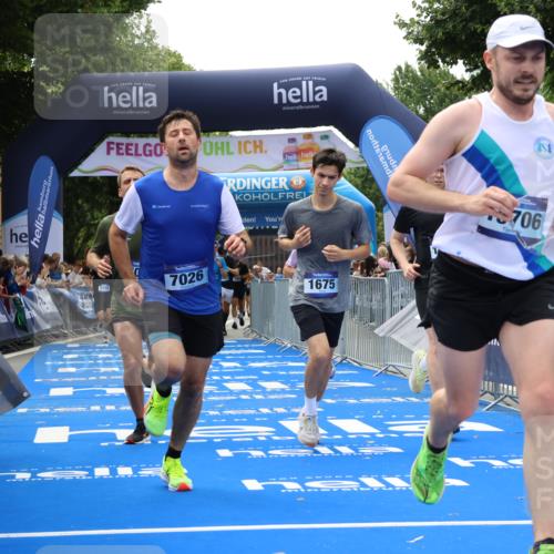 29.06.2025 - hella hamburg halbmarathon Strokosch-Dieckow http://msf.ph/oto/8492279 29.06.2025 10:43:12 Ziel 1675, 3109, 3124, 3146, 4229, 6721, 7026, 7093, 7451, 9833, 10099, 10251, 11177, 12153, 15255, 15706, 16314, 16997, 17177, 18304 meine-sportfotos.de