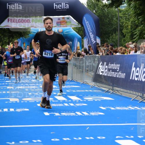 29.06.2025 - hella hamburg halbmarathon Strokosch-Dieckow http://msf.ph/oto/8492647 29.06.2025 10:43:00 Ziel 4229, 4823, 6721, 7035, 7451, 8218, 9364, 9833, 10469, 12657, 12723, 12776, 12839, 14849, 15255, 17177, 18659, 19038 meine-sportfotos.de