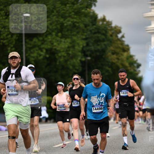 29.06.2025 - hella hamburg halbmarathon Dr. Thomas Lammeyer http://msf.ph/oto/8493490 29.06.2025 10:22:30 Kennedybrücke 1234, 1268, 1477, 1820, 2087, 2305, 2335, 2634, 2821, 3125, 3482, 4123, 4194, 4383, 4738, 5290, 5909, 6332, 7160, 7413, 7445, 7649, 7838, 7882, 7883, 8067, 8341, 9222, 9276, 9586, 9717, 9834, 9844, 10174, 10659, 10908, 10946, 11352 meine-sportfotos.de