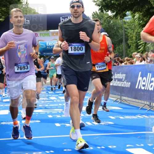 29.06.2025 - hella hamburg halbmarathon Strokosch-Dieckow http://msf.ph/oto/8493956 29.06.2025 10:42:25 Ziel 1209, 1256, 1312, 1353, 1800, 1962, 2233, 3523, 6639, 6770, 7116, 7448, 7693, 7734, 11907, 13446, 13746, 13807, 14226, 15095, 15175, 15270, 15623, 15654, 16281, 16295, 16333, 17016, 17637, 17733, 17911, 18330, 18680 meine-sportfotos.de