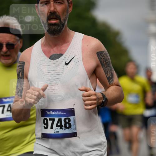 29.06.2025 - hella hamburg halbmarathon Dr. Thomas Lammeyer http://msf.ph/oto/8494311 29.06.2025 10:22:45 Kennedybrücke 1234, 1521, 1820, 2335, 2821, 3125, 3202, 3321, 3591, 3592, 4123, 4383, 5049, 5264, 5266, 5611, 5733, 5909, 5910, 6413, 7121, 7214, 7445, 7454, 8067, 8341, 8665, 8799, 9222, 9276, 9505, 9549, 9658, 10172, 10467, 10502, 10659, 10856, 11020 meine-sportfotos.de
