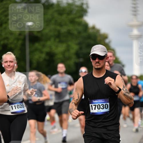 29.06.2025 - hella hamburg halbmarathon Dr. Thomas Lammeyer http://msf.ph/oto/8494664 29.06.2025 10:22:51 Kennedybrücke 1234, 1521, 2096, 2335, 2821, 3202, 3321, 3591, 3592, 4123, 4383, 5049, 5264, 5266, 5611, 5733, 5910, 6413, 6482, 7121, 7214, 7445, 7454, 8067, 8341, 8665, 8799, 9222, 9276, 9505, 9549, 9658, 9964, 10172, 10467, 10502, 10687, 10856, 11020 meine-sportfotos.de