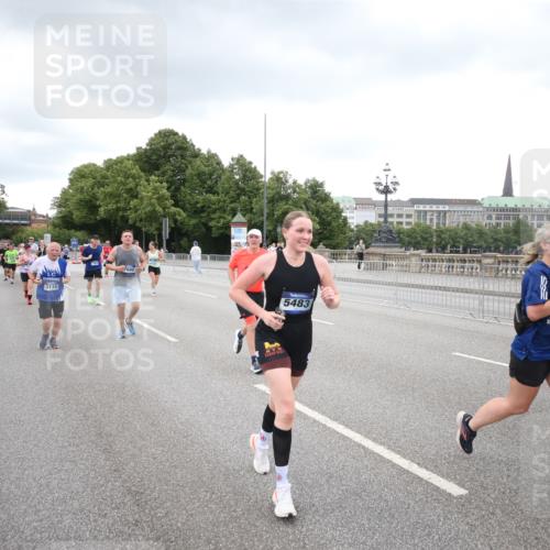 29.06.2025 - hella hamburg halbmarathon Jannik Wohlers http://msf.ph/oto/8494836 29.06.2025 10:55:01 Lombardsbrücke 1873, 1917, 3115, 3157, 3577, 4039, 4628, 5040, 5483, 5487, 7219, 7680, 8519, 8626, 9614, 9618, 9857, 9858, 10559, 10885, 11109, 12902, 13098, 13230, 14727, 15152, 15160, 15843, 16267, 16385, 16533, 16855, 17019, 17396, 18670, 18972, 19199 meine-sportfotos.de
