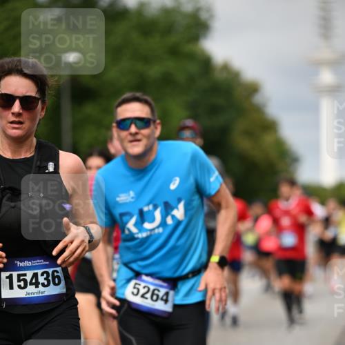 29.06.2025 - hella hamburg halbmarathon Dr. Thomas Lammeyer http://msf.ph/oto/8495265 29.06.2025 10:22:57 Kennedybrücke 1234, 1349, 1521, 2096, 2335, 3026, 3202, 3321, 3591, 3592, 4123, 4383, 4718, 4845, 5049, 5264, 5266, 5611, 5733, 5910, 6194, 6413, 6477, 6482, 7121, 7214, 7445, 7454, 8067, 8665, 8799, 9276, 9505, 9549, 9658, 9756, 9757, 9964, 10037, 10172, 10467, 10502, 10687, 10816, 10856, 11020 meine-sportfotos.de
