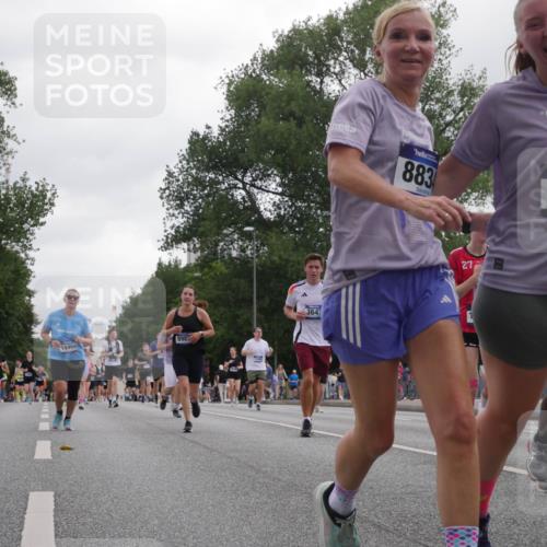 29.06.2025 - hella hamburg halbmarathon Luisa Fischer http://msf.ph/oto/8495789 29.06.2025 10:54:05 Kennedybrücke 16410, 76412, 18404, 898, 3647, 883, 8833, 27, 1478, 3647, 6178, 7161, 7677, 8833, 8986, 10437 meine-sportfotos.de