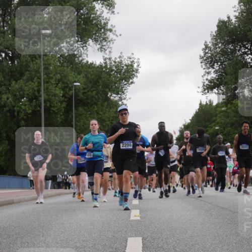 29.06.2025 - hella hamburg halbmarathon Luisa Fischer http://msf.ph/oto/8496185 29.06.2025 10:54:36 Kennedybrücke 1338, 13846, 505, 52, 2200, 1063, 5092, 16500, 16553, 16501, 2380, 1930, 2380, 3838, 4771, 7012, 7769, 7938, 9166, 9167, 9933 meine-sportfotos.de