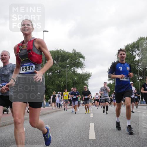 29.06.2025 - hella hamburg halbmarathon Luisa Fischer http://msf.ph/oto/8496753 29.06.2025 10:55:27 Kennedybrücke 16, 6947, 4713, 415, 4920, 11, 668, 06, 125, 4087, 4273, 5291, 6885, 6961, 7691, 8672, 9068, 9070, 9220, 9582, 9583, 9594, 9673, 10342, 10496 meine-sportfotos.de