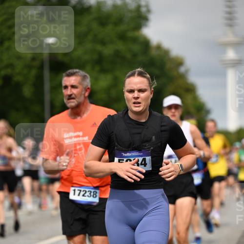 29.06.2025 - hella hamburg halbmarathon Dr. Thomas Lammeyer http://msf.ph/oto/8496852 29.06.2025 10:23:27 Kennedybrücke 1159, 1160, 1325, 1332, 1708, 1718, 1755, 2017, 2311, 2589, 2703, 2781, 2812, 2895, 3105, 3118, 3529, 4108, 4110, 4722, 5034, 5080, 5098, 5323, 5449, 6249, 6270, 6542, 6736, 7051, 7143, 7252, 7566, 7844, 8575, 8761, 9252, 9270, 9272, 9652, 9856, 10124, 10129, 10540, 11081 meine-sportfotos.de