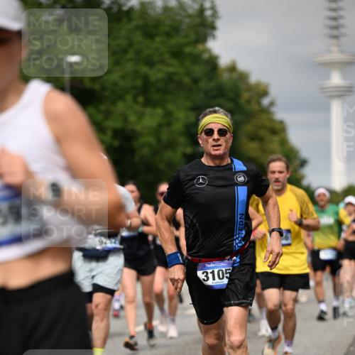29.06.2025 - hella hamburg halbmarathon Dr. Thomas Lammeyer http://msf.ph/oto/8497044 29.06.2025 10:23:29 Kennedybrücke 1159, 1160, 1325, 1332, 1708, 1718, 1755, 2017, 2311, 2589, 2703, 2812, 2895, 3105, 3118, 3529, 4108, 4110, 4722, 5034, 5080, 5098, 5449, 6249, 6270, 6542, 6736, 7051, 7143, 7252, 7566, 7844, 8575, 8761, 8778, 9252, 9270, 9272, 9652, 9856, 10124, 10129, 10540, 11081 meine-sportfotos.de
