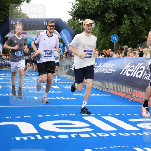 29.06.2025 - hella hamburg halbmarathon Strokosch-Dieckow http://msf.ph/oto/8497195 29.06.2025 10:54:32 Ziel 1125, 2474, 3794, 4868, 5259, 7129, 8798, 9012, 10040, 10368, 10376, 11009, 11797, 11799, 12321, 12489, 12607, 15146, 17765, 19067 meine-sportfotos.de