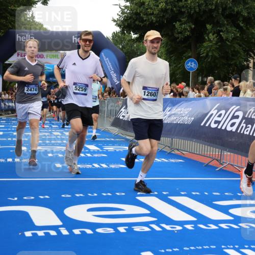 29.06.2025 - hella hamburg halbmarathon Strokosch-Dieckow http://msf.ph/oto/8497206 29.06.2025 10:54:32 Ziel 1125, 2474, 3794, 4868, 5259, 7129, 8798, 9012, 10040, 10368, 10376, 11009, 11797, 11799, 12321, 12489, 12607, 15146, 17765, 19067 meine-sportfotos.de