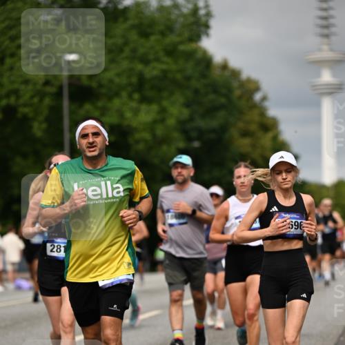 29.06.2025 - hella hamburg halbmarathon Dr. Thomas Lammeyer http://msf.ph/oto/8497245 29.06.2025 10:23:35 Kennedybrücke 1159, 1160, 1325, 1332, 1708, 1718, 1755, 2017, 2405, 2589, 2703, 2795, 2812, 2895, 2993, 2995, 3105, 3118, 3446, 4108, 4110, 4170, 4722, 5034, 5080, 5178, 5449, 6249, 6270, 6542, 6736, 7143, 7249, 7252, 8427, 8537, 8761, 8778, 9252, 9270, 9272, 9856, 10124, 10129, 10540, 10966, 11081 meine-sportfotos.de