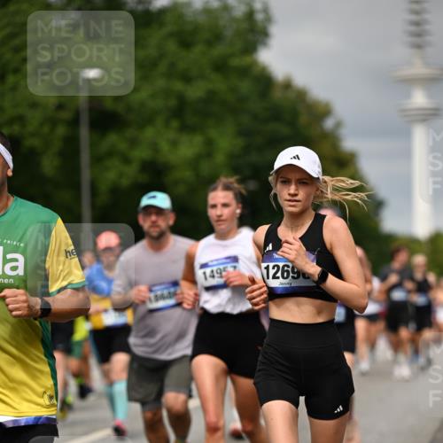 29.06.2025 - hella hamburg halbmarathon Dr. Thomas Lammeyer http://msf.ph/oto/8497295 29.06.2025 10:23:36 Kennedybrücke 1159, 1160, 1325, 1332, 1708, 1755, 2017, 2405, 2589, 2703, 2795, 2812, 2895, 2993, 2995, 3105, 3118, 3446, 4108, 4110, 4170, 4722, 5034, 5080, 5178, 5397, 5429, 5449, 6249, 6270, 6542, 6736, 7143, 7249, 7252, 8427, 8537, 8761, 8778, 9252, 9270, 9272, 9856, 10124, 10129, 10540, 10966, 11081 meine-sportfotos.de