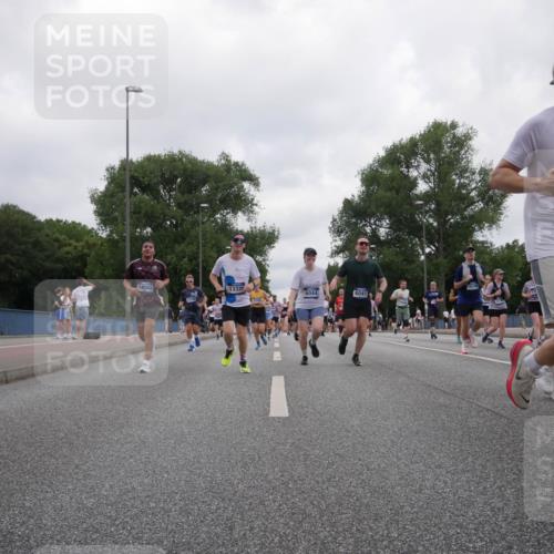 29.06.2025 - hella hamburg halbmarathon Luisa Fischer http://msf.ph/oto/8497551 29.06.2025 10:56:46 Kennedybrücke 12082, 16748, 1332, 6044, 6041, 17, 17012, 1753, 5562, 6041, 6044, 6913, 7611, 7890, 8212, 8414, 8515, 9103, 9545, 9685 meine-sportfotos.de