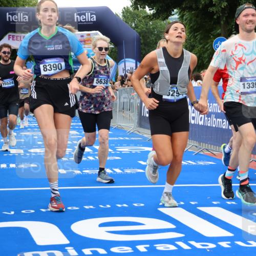 29.06.2025 - hella hamburg halbmarathon Strokosch-Dieckow http://msf.ph/oto/8498374 29.06.2025 10:54:08 Ziel 1410, 3103, 3177, 3208, 3209, 3861, 3898, 5638, 6082, 6084, 6294, 6443, 6581, 7274, 8390, 9032, 9791, 11499, 12213, 12379, 13033, 13397, 13794, 15169, 15524, 16527, 16780, 16871, 17348 meine-sportfotos.de