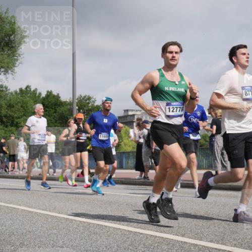 29.06.2025 - hella hamburg halbmarathon Luisa Fischer http://msf.ph/oto/8498673 29.06.2025 10:02:00 Kennedybrücke 12778, 488, 11689, 19047, 7864, 1778, 8772, 1715, 1719, 1972, 2741, 2911, 4839, 5391, 5492, 6390, 6399, 6585, 7864, 8154, 8772, 8798, 9655, 9884, 10266, 10488 meine-sportfotos.de