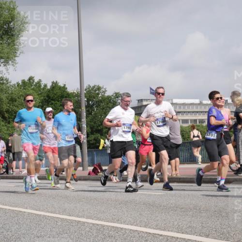29.06.2025 - hella hamburg halbmarathon Luisa Fischer http://msf.ph/oto/8498707 29.06.2025 10:02:06 Kennedybrücke 15, 1719, 11068, 29, 17993, 15856, 9, 17660, 5391, 1366, 1506, 1715, 1719, 2741, 2911, 4467, 4839, 5391, 5866, 6416, 7129, 7130, 7395, 9655, 9884, 10266 meine-sportfotos.de