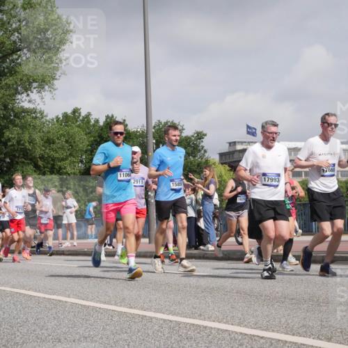 29.06.2025 - hella hamburg halbmarathon Luisa Fischer http://msf.ph/oto/8498709 29.06.2025 10:02:06 Kennedybrücke 1715, 12186, 1719, 5408, 1506, 11068, 2911, 1585, 16292, 17993, 17660, 391, 1366, 1506, 1715, 1719, 2741, 2911, 4467, 4839, 5391, 5866, 6416, 7129, 7130, 7395, 9655, 9884, 10266 meine-sportfotos.de