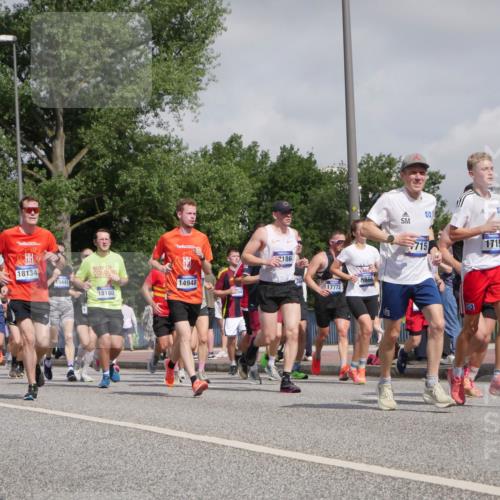 29.06.2025 - hella hamburg halbmarathon Luisa Fischer http://msf.ph/oto/8498724 29.06.2025 10:02:09 Kennedybrücke 12909, 18134, 15441, 18180, 14948, 041, 186, 5866, 17773, 715, 1719, 1366, 1506, 1715, 1719, 2630, 2741, 2911, 4467, 5391, 5866, 6416, 7129, 7130, 7395, 9655, 9922 meine-sportfotos.de