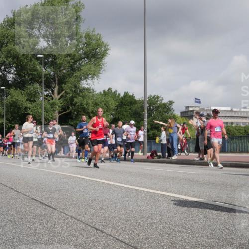 29.06.2025 - hella hamburg halbmarathon Luisa Fischer http://msf.ph/oto/8498752 29.06.2025 10:02:18 Kennedybrücke 7833, 545, 4120, 1914, 2630, 4120, 4426, 5457, 5458, 5465, 6416, 7395, 7833, 8509, 8542, 8652, 9142, 9903, 9922, 10519 meine-sportfotos.de
