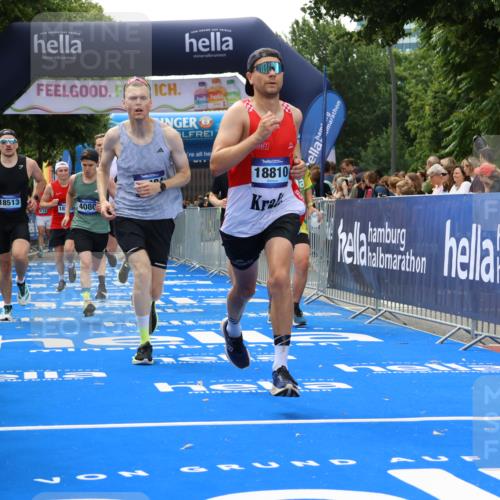 29.06.2025 - hella hamburg halbmarathon Strokosch-Dieckow http://msf.ph/oto/8498796 29.06.2025 10:43:31 Ziel 3116, 3928, 4080, 5124, 5436, 5506, 7635, 8664, 9931, 10237, 10246, 11648, 12623, 13996, 14484, 14690, 16338, 17391, 17912, 18449, 18513, 18775, 18810, 18942, 19051, 19229 meine-sportfotos.de