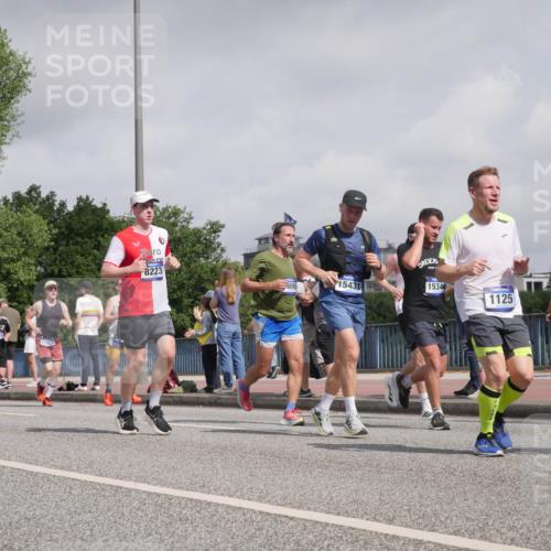 29.06.2025 - hella hamburg halbmarathon Luisa Fischer http://msf.ph/oto/8498996 29.06.2025 10:02:50 Kennedybrücke 10031, 17468, 8223, 6095, 15431, 15344, 1125, 14605, 1006, 1125, 2099, 2676, 4231, 6202, 6414, 6415, 6581, 7786, 8223, 8394, 8402, 8573, 10031, 10093 meine-sportfotos.de