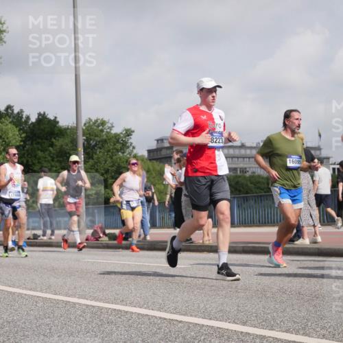 29.06.2025 - hella hamburg halbmarathon Luisa Fischer http://msf.ph/oto/8499003 29.06.2025 10:02:50 Kennedybrücke 0031, 17468, 8223, 16095, 1543, 1006, 1125, 2099, 2676, 4231, 6202, 6414, 6415, 6581, 7786, 8223, 8394, 8402, 8573, 10031, 10093 meine-sportfotos.de