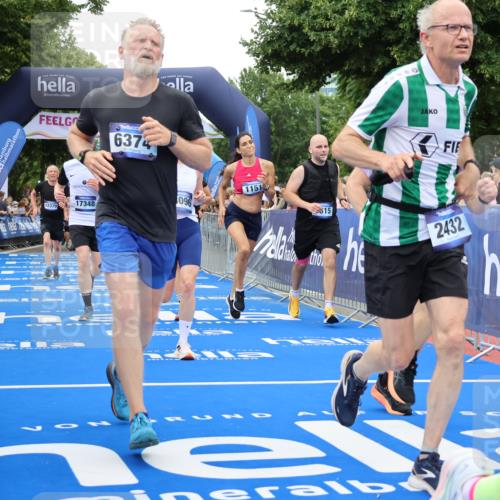 29.06.2025 - hella hamburg halbmarathon Strokosch-Dieckow http://msf.ph/oto/8499019 29.06.2025 10:53:59 Ziel 1151, 1410, 1815, 2432, 3096, 3208, 3209, 6356, 6374, 6481, 6581, 7395, 7918, 7973, 8394, 9032, 11499, 11789, 12379, 13032, 13869, 14175, 16477, 16871, 17348, 18308, 18831, 18879 meine-sportfotos.de