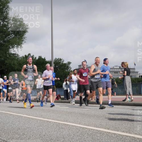 29.06.2025 - hella hamburg halbmarathon Luisa Fischer http://msf.ph/oto/8499062 29.06.2025 10:02:58 Kennedybrücke 4632, 18112, 14750, 13589, 7784, 11158, 1006, 6202, 2099, 1006, 1180, 1334, 2099, 2348, 2677, 3177, 3861, 3898, 5341, 6082, 6084, 6202, 6581, 7786, 8394, 8402, 8520, 8573, 10031, 10788 meine-sportfotos.de