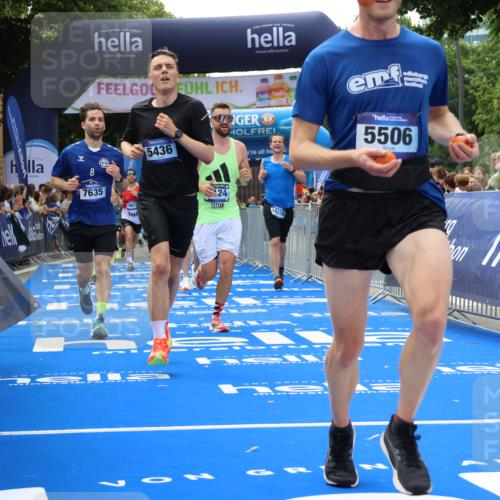 29.06.2025 - hella hamburg halbmarathon Strokosch-Dieckow http://msf.ph/oto/8499065 29.06.2025 10:43:27 Ziel 2653, 3928, 4080, 5124, 5436, 5506, 7635, 8664, 9931, 10237, 10246, 11648, 12623, 13348, 14484, 15921, 16338, 16720, 17391, 18274, 18513, 18775, 18810, 18942, 18987, 19009, 19051, 19229 meine-sportfotos.de